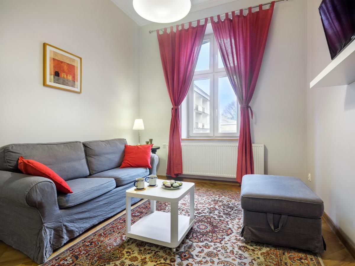 Central Apartments By Tyzenhauz Красков Екстериор снимка