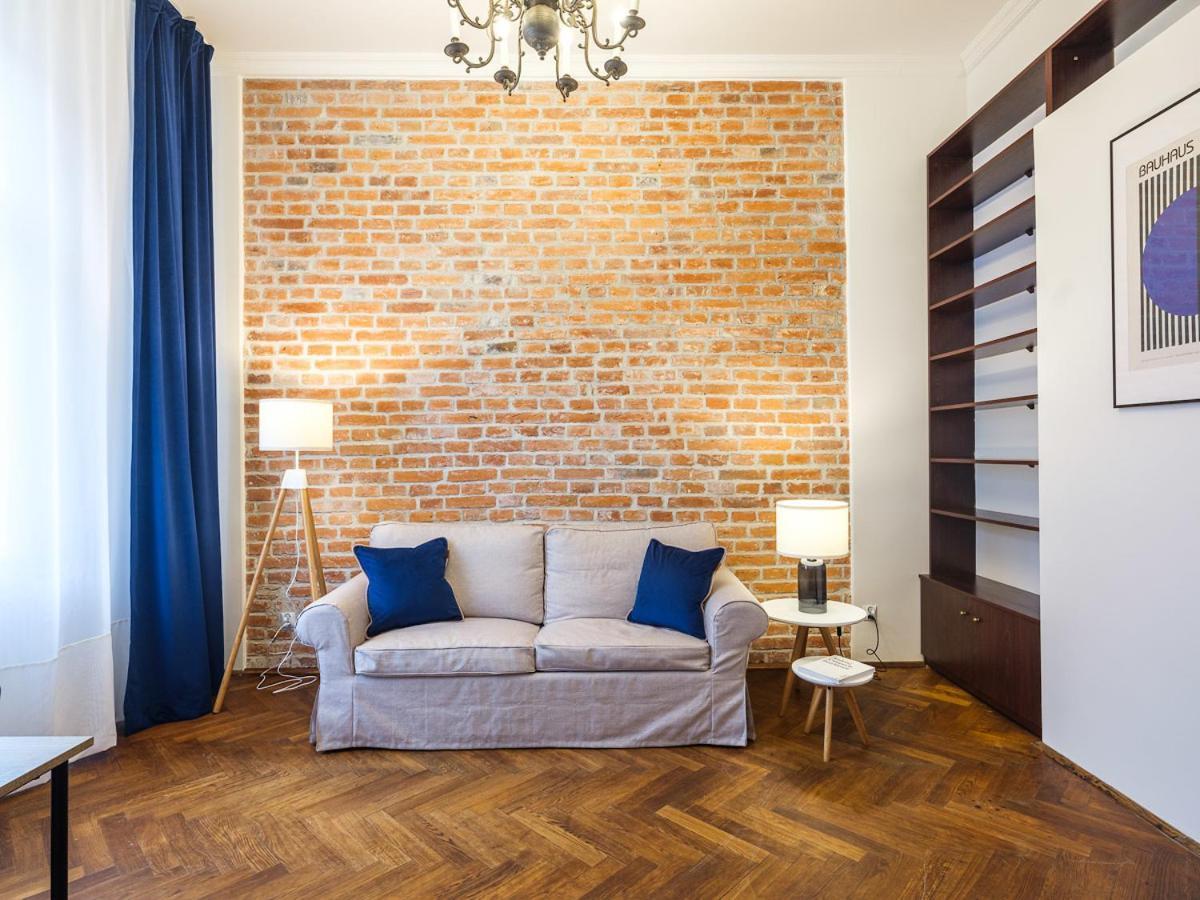Central Apartments By Tyzenhauz Красков Екстериор снимка
